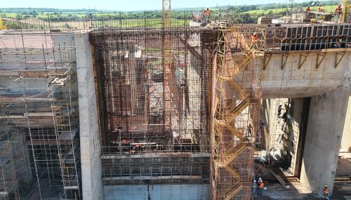 Obras da PCH Taboca (foto) e da UHE Estrela mobilizam cerca de 900 profissionais